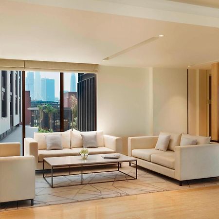 La Ville Hotel & Suites City Walk Dubai, Autograph Collection Eksteriør bilde The Westin Mumbai