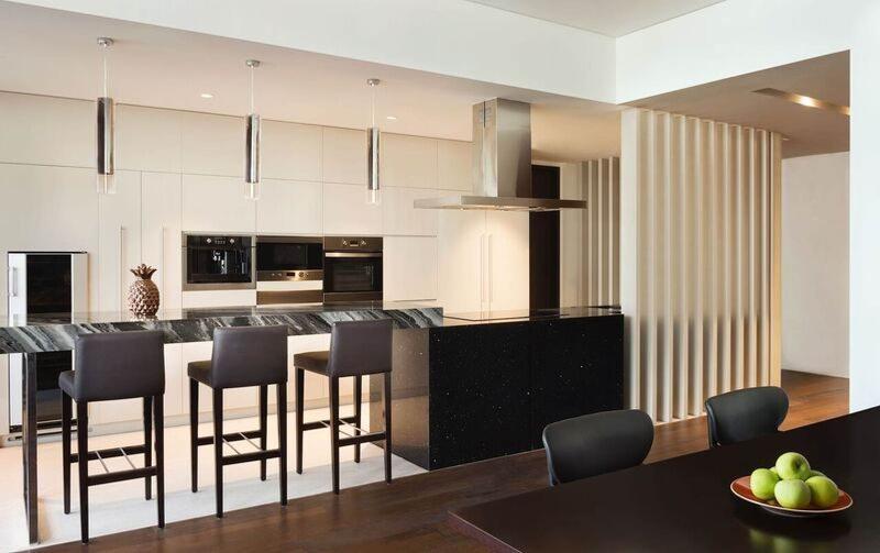 La Ville Hotel & Suites City Walk Dubai, Autograph Collection Eksteriør bilde A modern kitchen