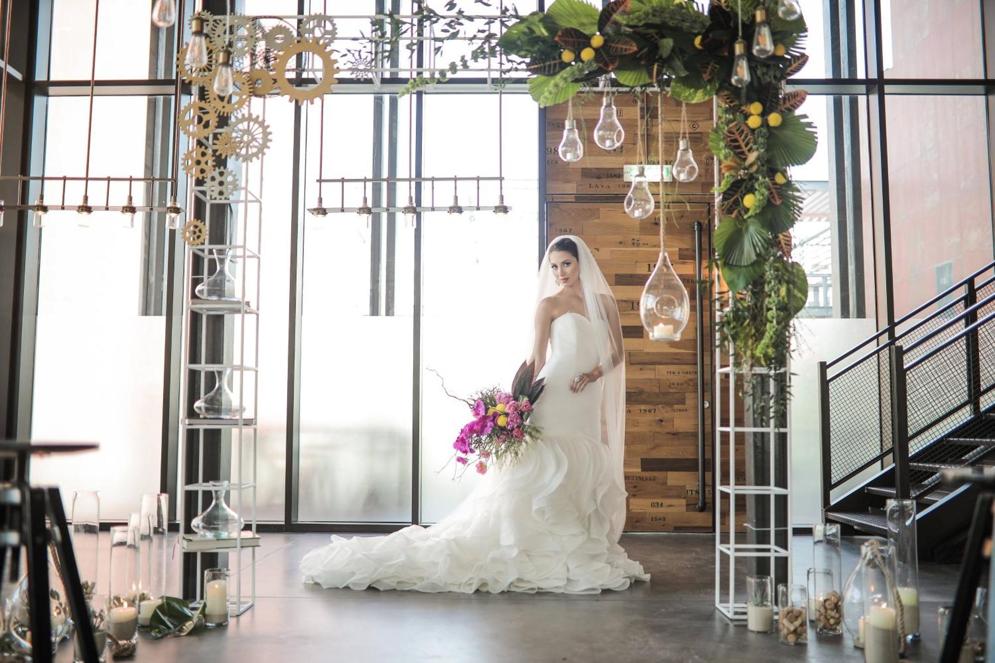 La Ville Hotel & Suites City Walk Dubai, Autograph Collection Eksteriør bilde Wedding at the Museum of Innovation