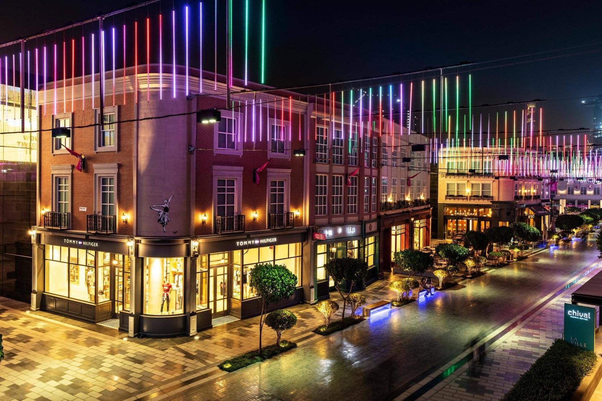 La Ville Hotel & Suites City Walk Dubai, Autograph Collection Eksteriør bilde The Village Outlet