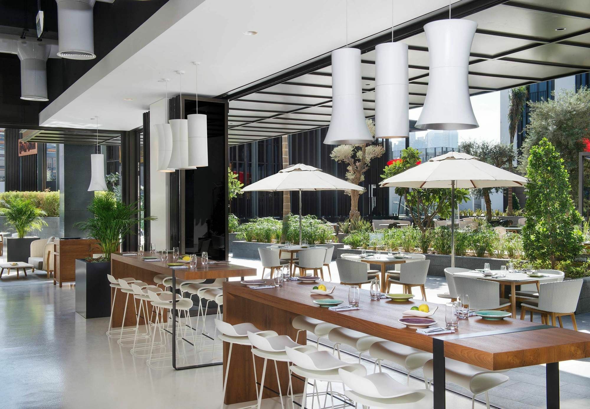 La Ville Hotel & Suites City Walk Dubai, Autograph Collection Eksteriør bilde The restaurant