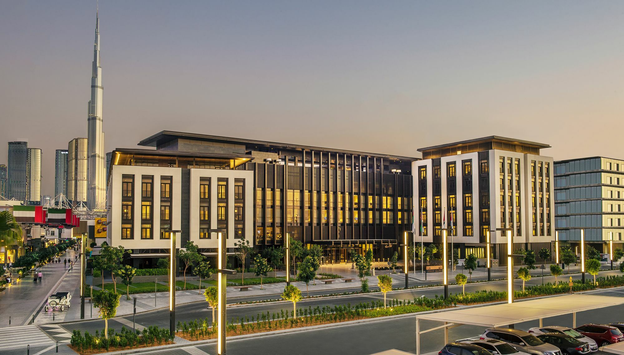 La Ville Hotel & Suites City Walk Dubai, Autograph Collection Eksteriør bilde Dubai International Academy